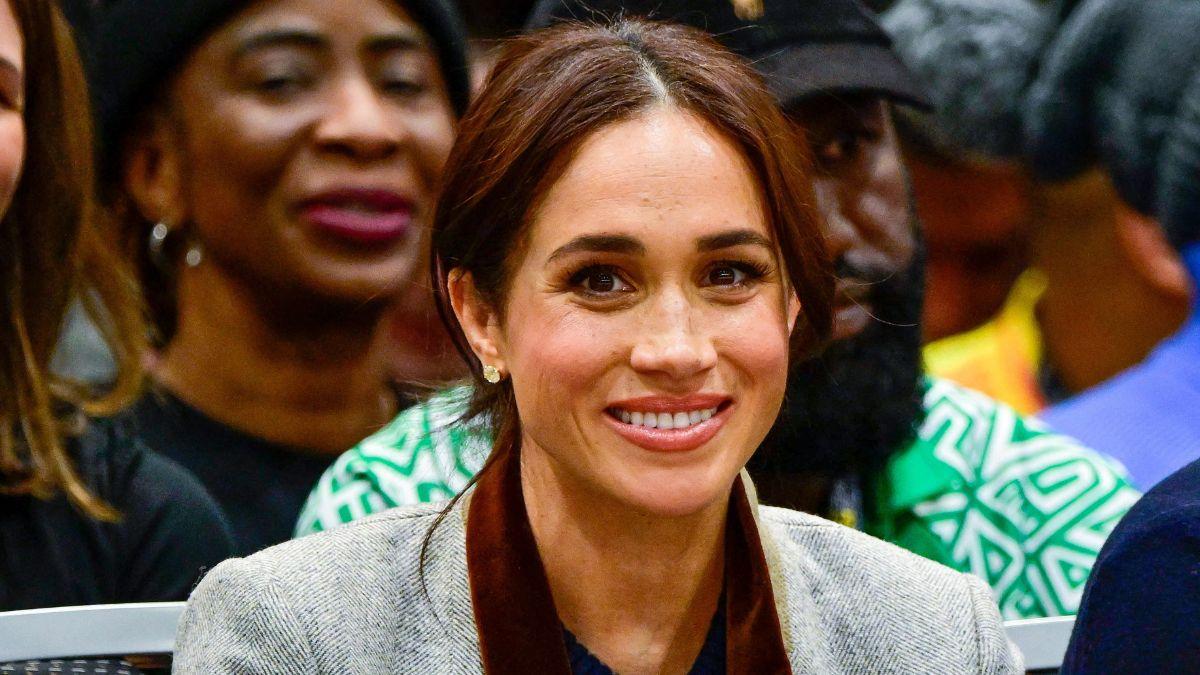 meghan markle makeup backlash unnaturally orange