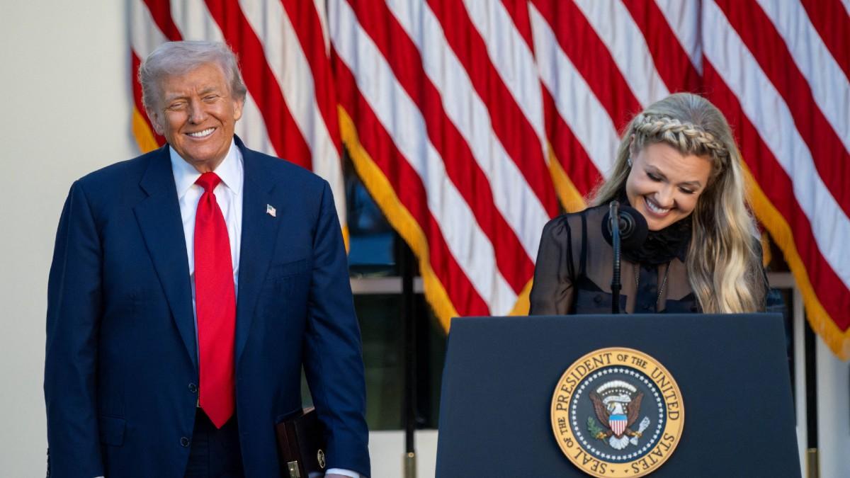 image of Some users didn't feel bad for Erika Kirk. 