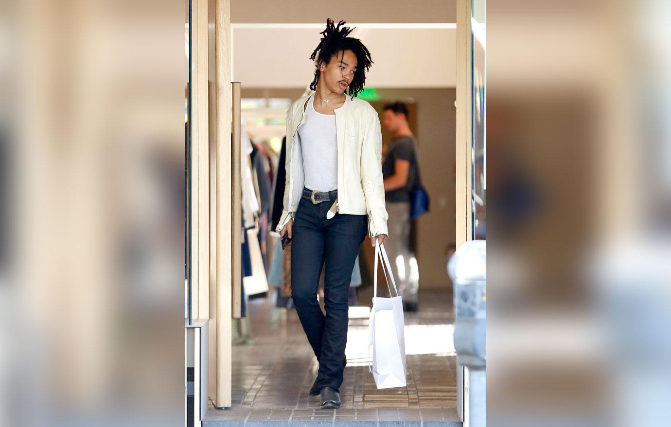 Kourtney kardashian back with luka sabbat other women 3