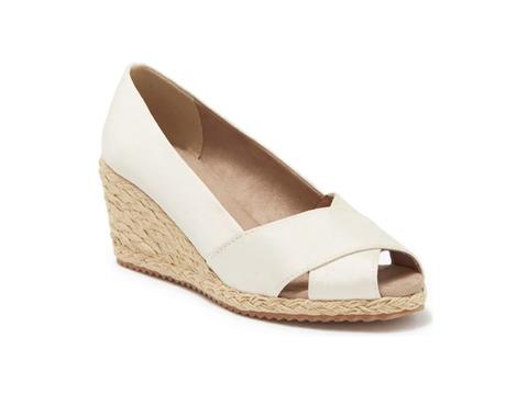 julianne hough casual style nyc celeb sighting shop