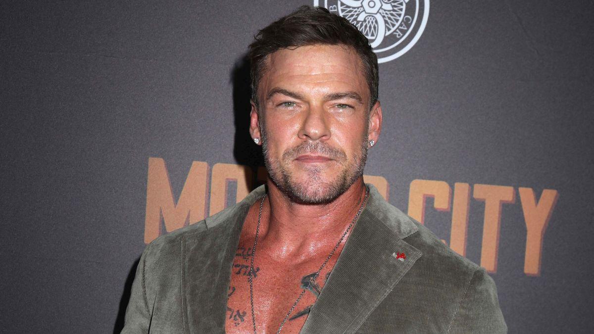 image of Alan Ritchson