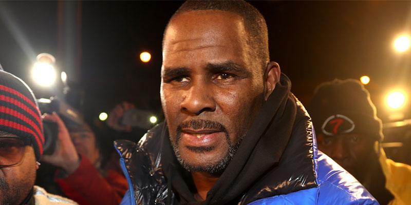 R. Kelly Pleads Not Guilty PP