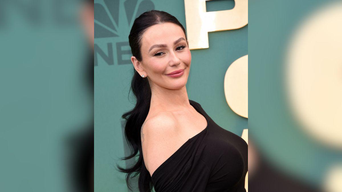 Image of Zack Carpinello and Jenni 'JWoww' Farley got engaged in 2021.
