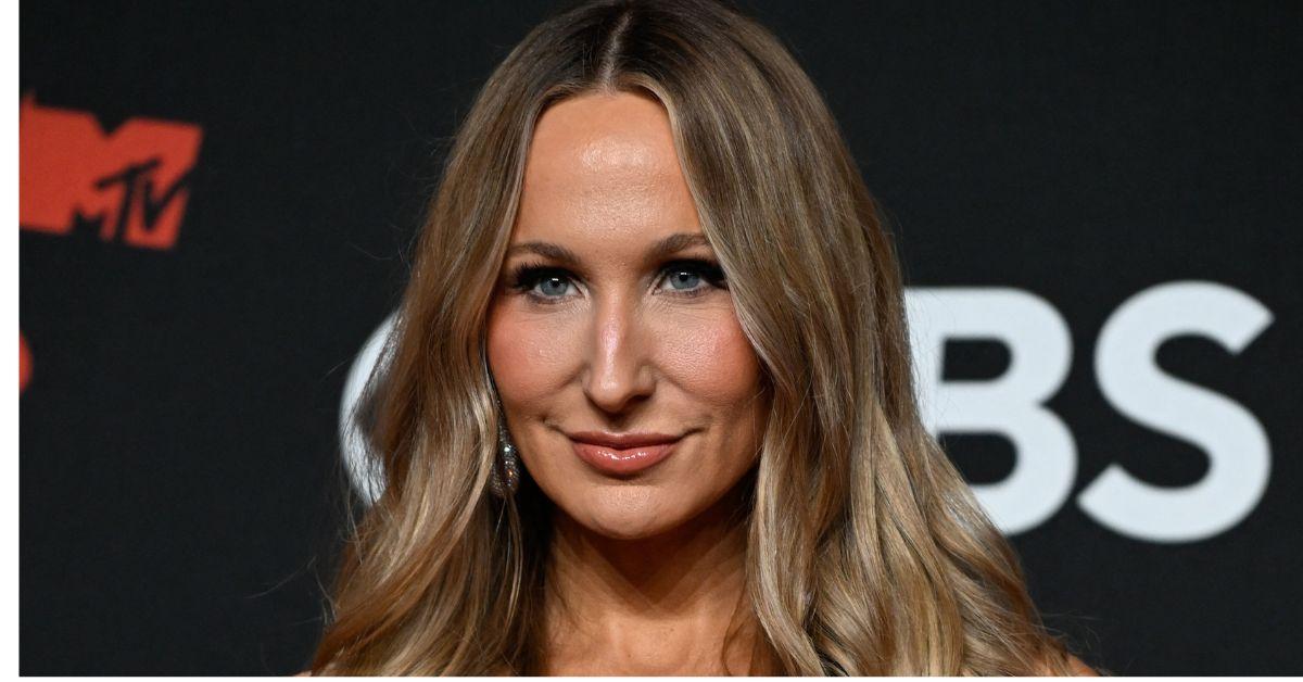 Image of Nikki Glaser