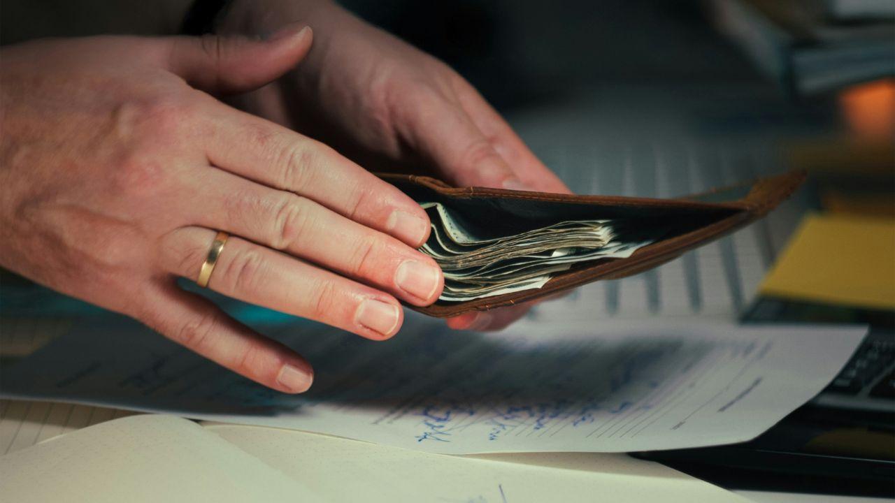 Image of tips collected through digital kiosks are often shared among on-duty employees, though customers may not know how the money is distributed.
