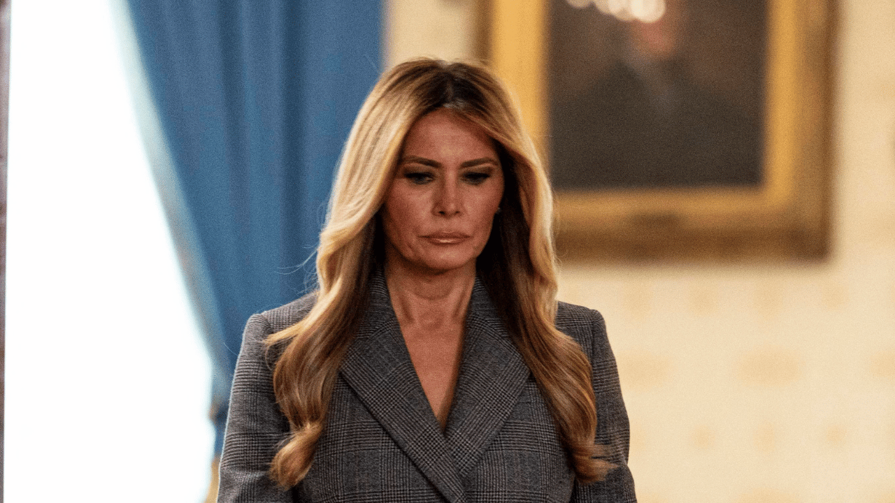photo of According to Michael Wolff, an aide once admitted that the first lady 'hates' her husband.