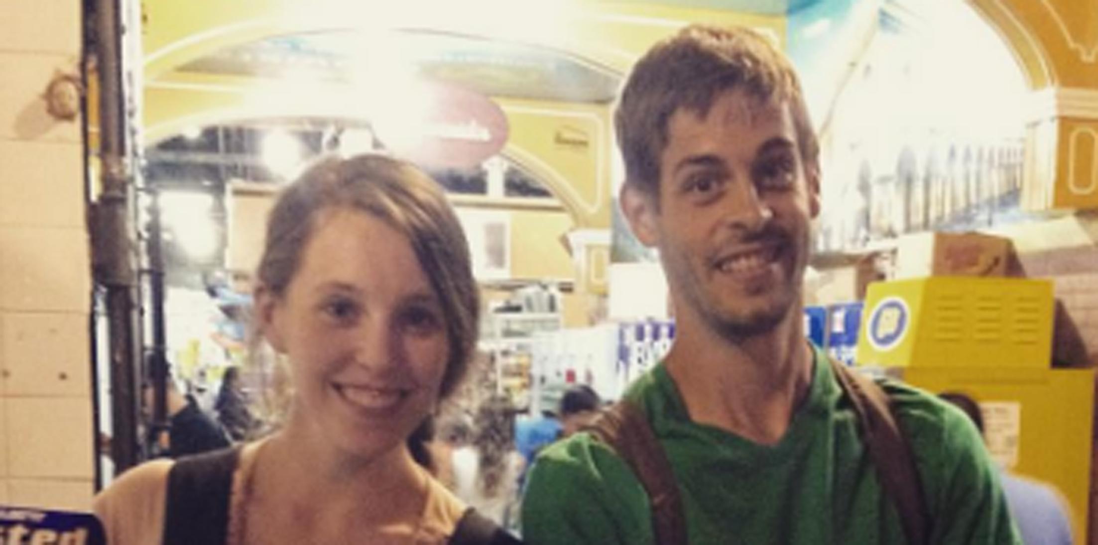 Jill duggar husband derick dillard attacks fans twitter hero