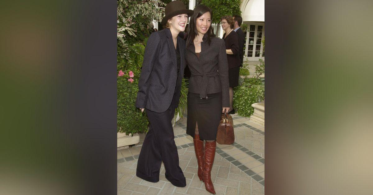 lucy liu drew barrymore hiding bushes