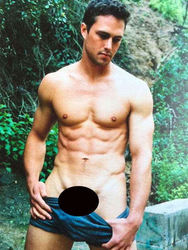 ​taylor kinney naked photos 01