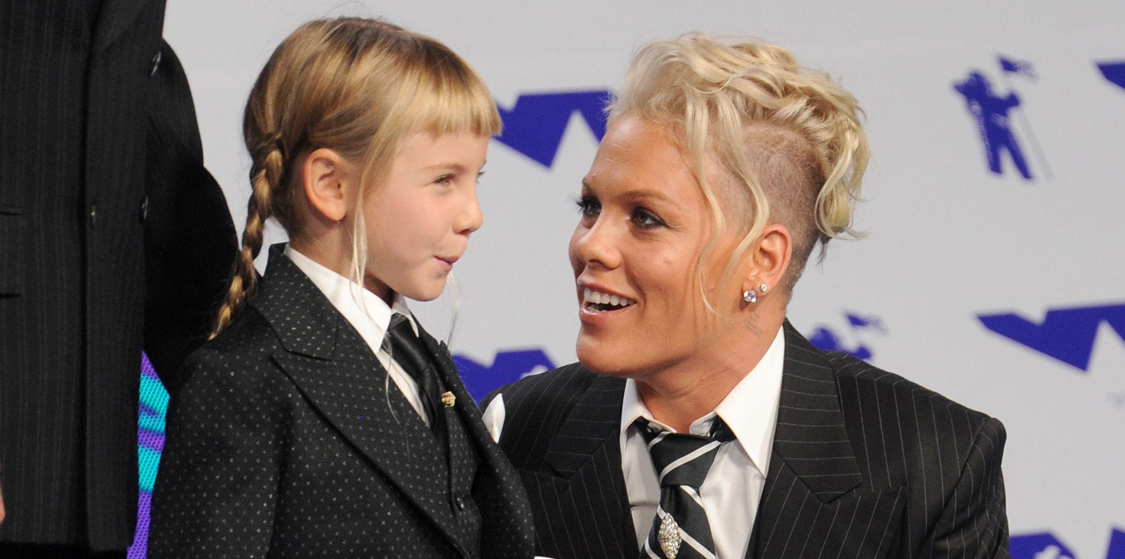 Pink VMA Speech Daughter Long