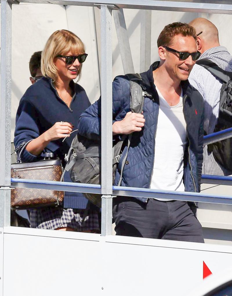 Taylor Swift &amp; Tom Hiddleston Touch Down At Gold Coast Airport In Australia