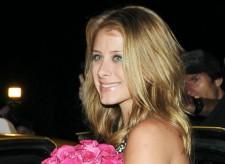 2009__09__lolobosworthy1 225×164.jpg