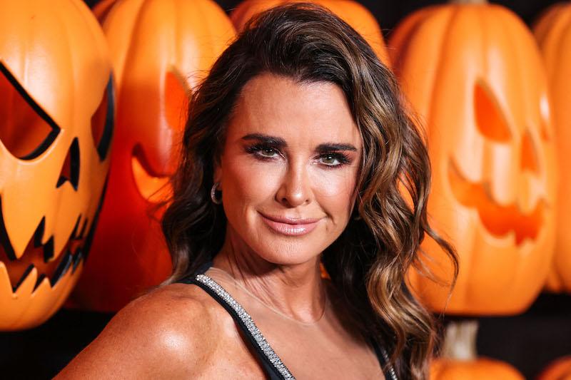 kyle richards breaks down mauricio split