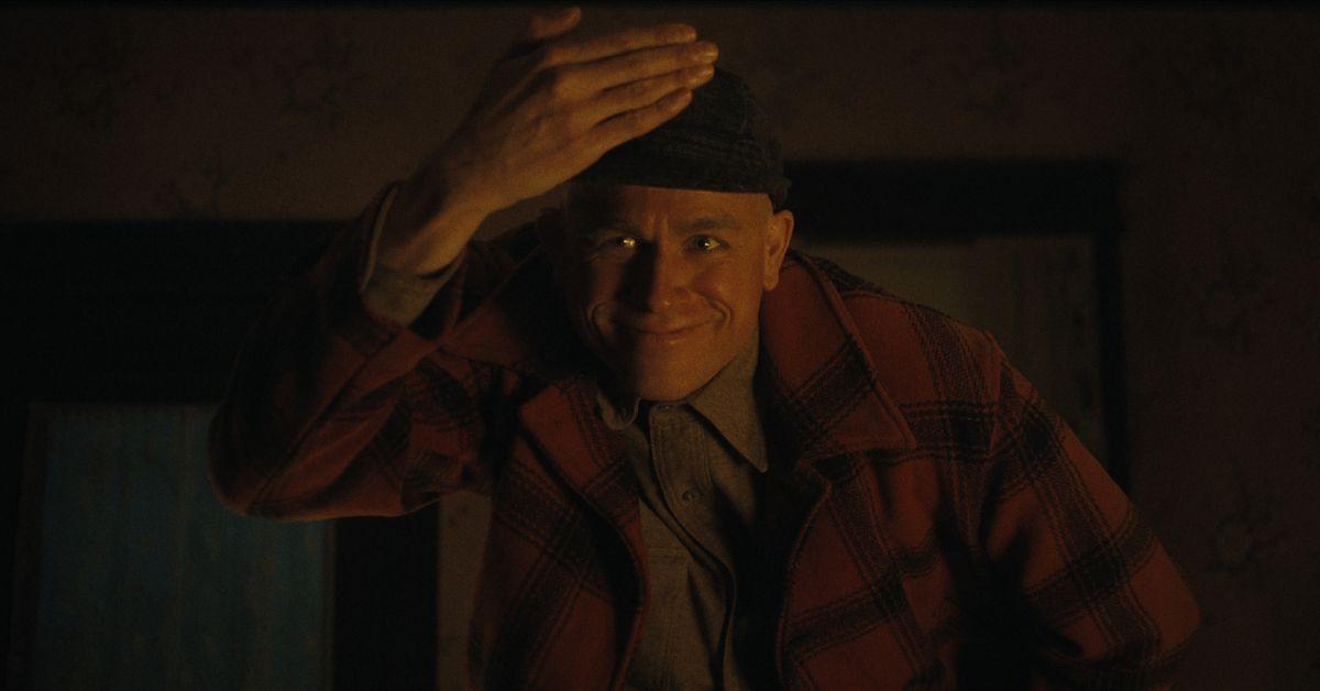 who was ed gein facts you wont see in monster netflix