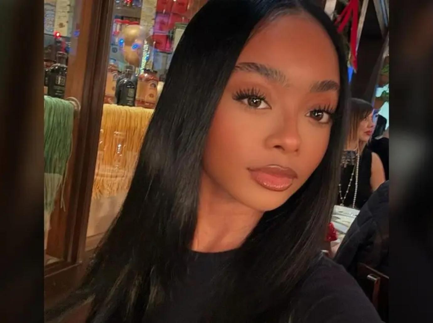 skai jackson domestic battery arrest ignores fan questions tiktok live