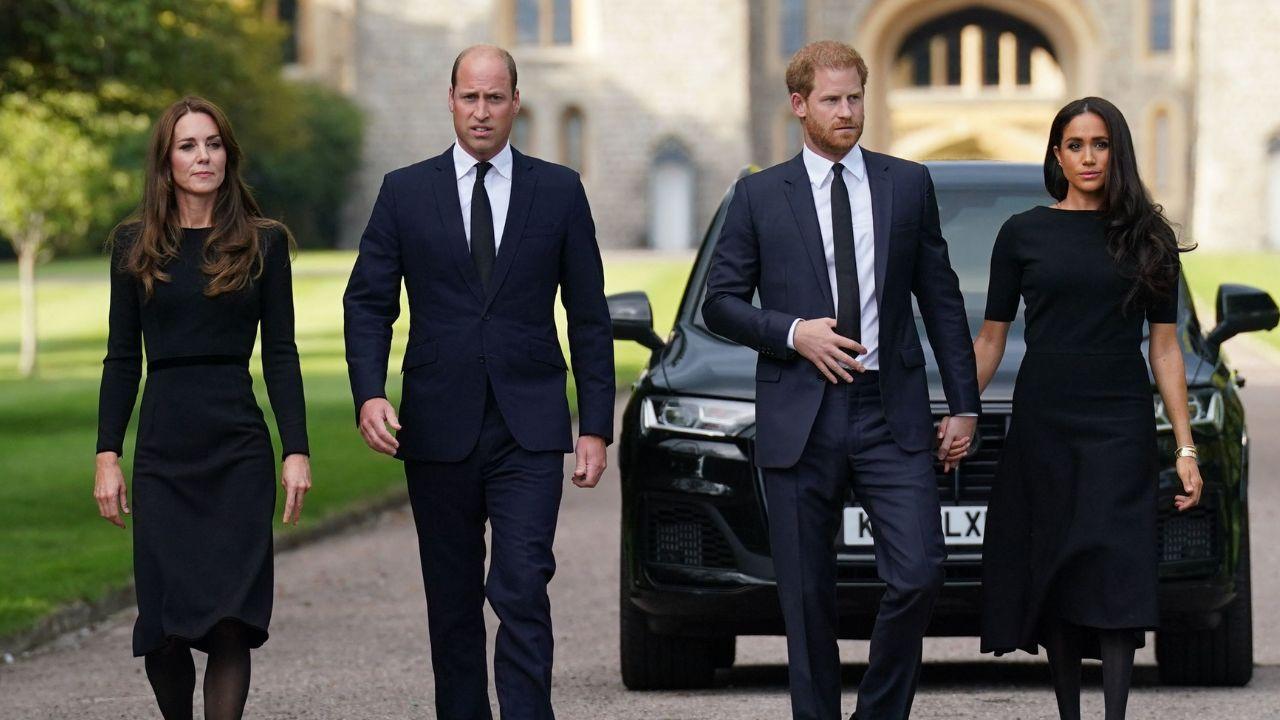 image of royal family