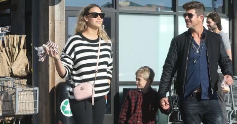 Robin thicke pregnant girlfriend