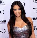 2010__10__okmagazine_kim kardashian2 144×150.jpg