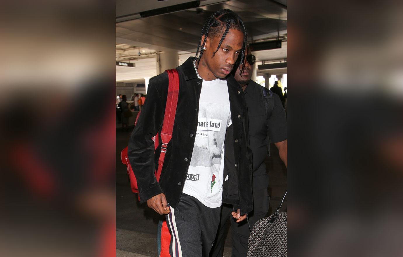 Travis scott comments stormi