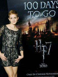 2010__08__EmmaWatson.jpg