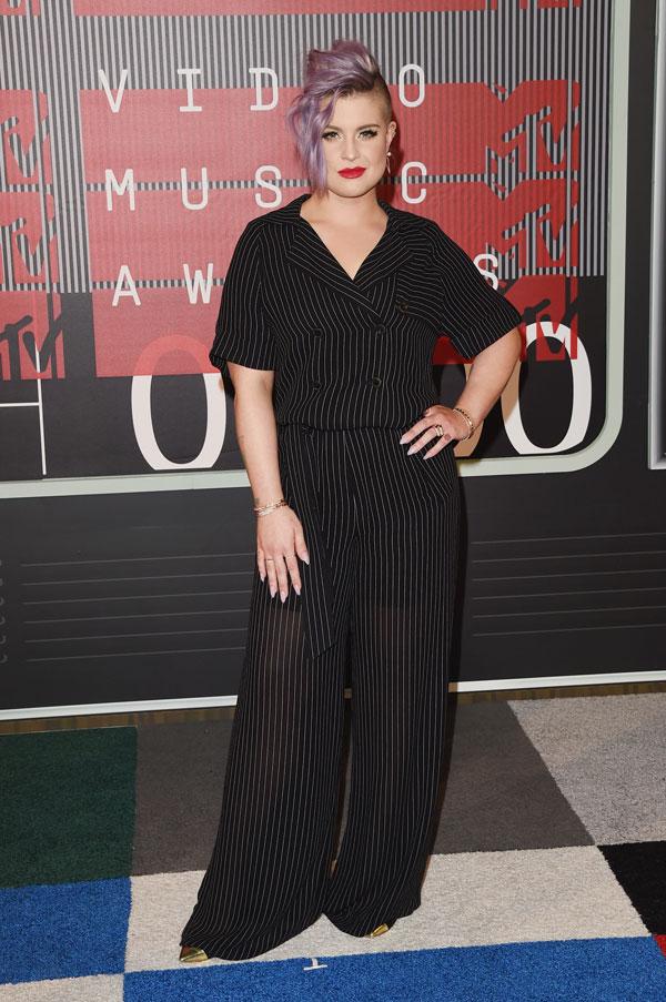 Kelly osbourne 2015 vmas redcarpt arrivals