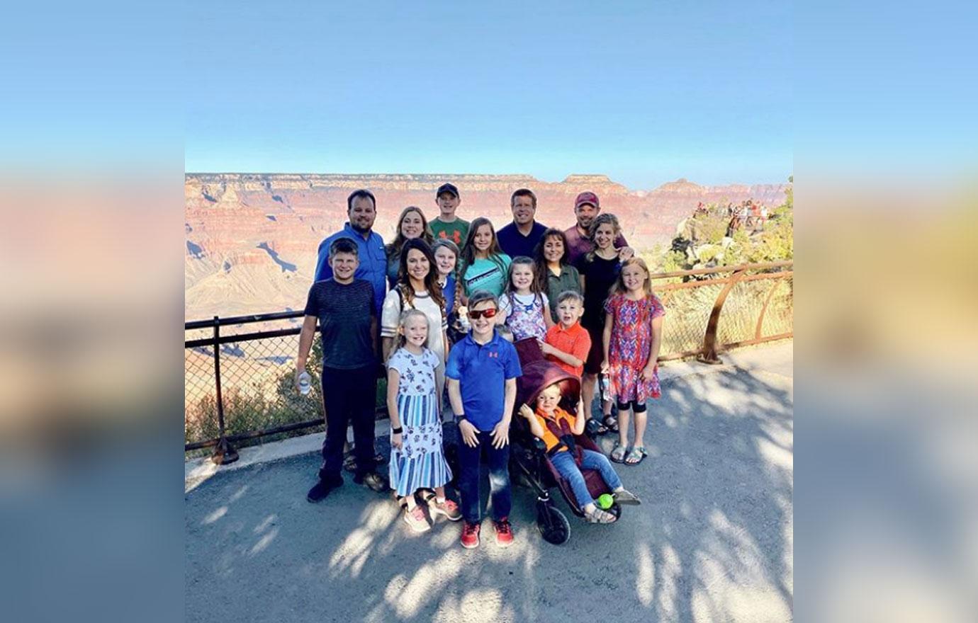 Duggar Vacation In Los Angeles