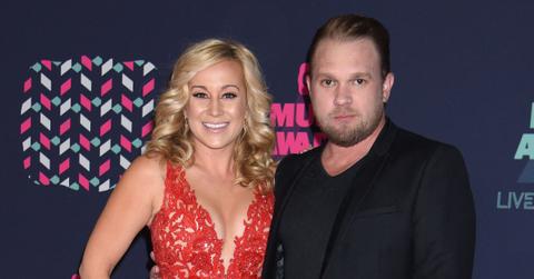 kellie pickler cant stay house husband died in pp