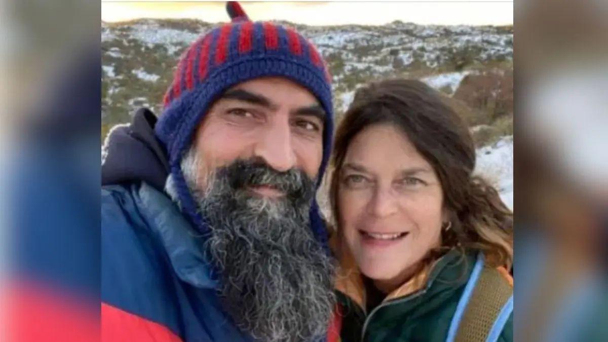 image of The couple's house was searched and their car was taken into police custody shortly after she vanished.