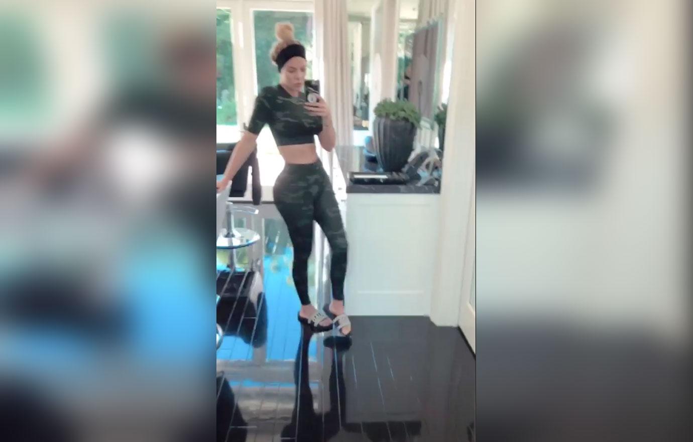 Khloe kardashian shows revenge abs 3