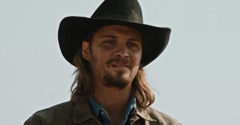 y marshals cast plot release date yellowstone spinoff