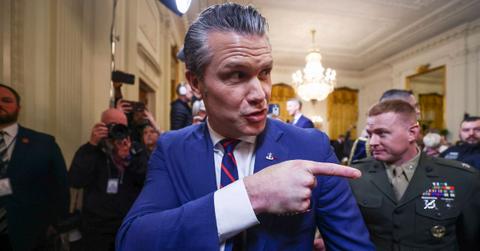 photo of Pete Hegseth.