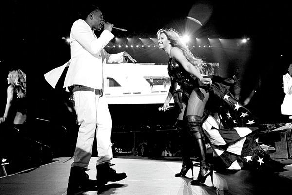 _On The Run Tour_ Beyonce And Jay_Z_ _ East Rutherford