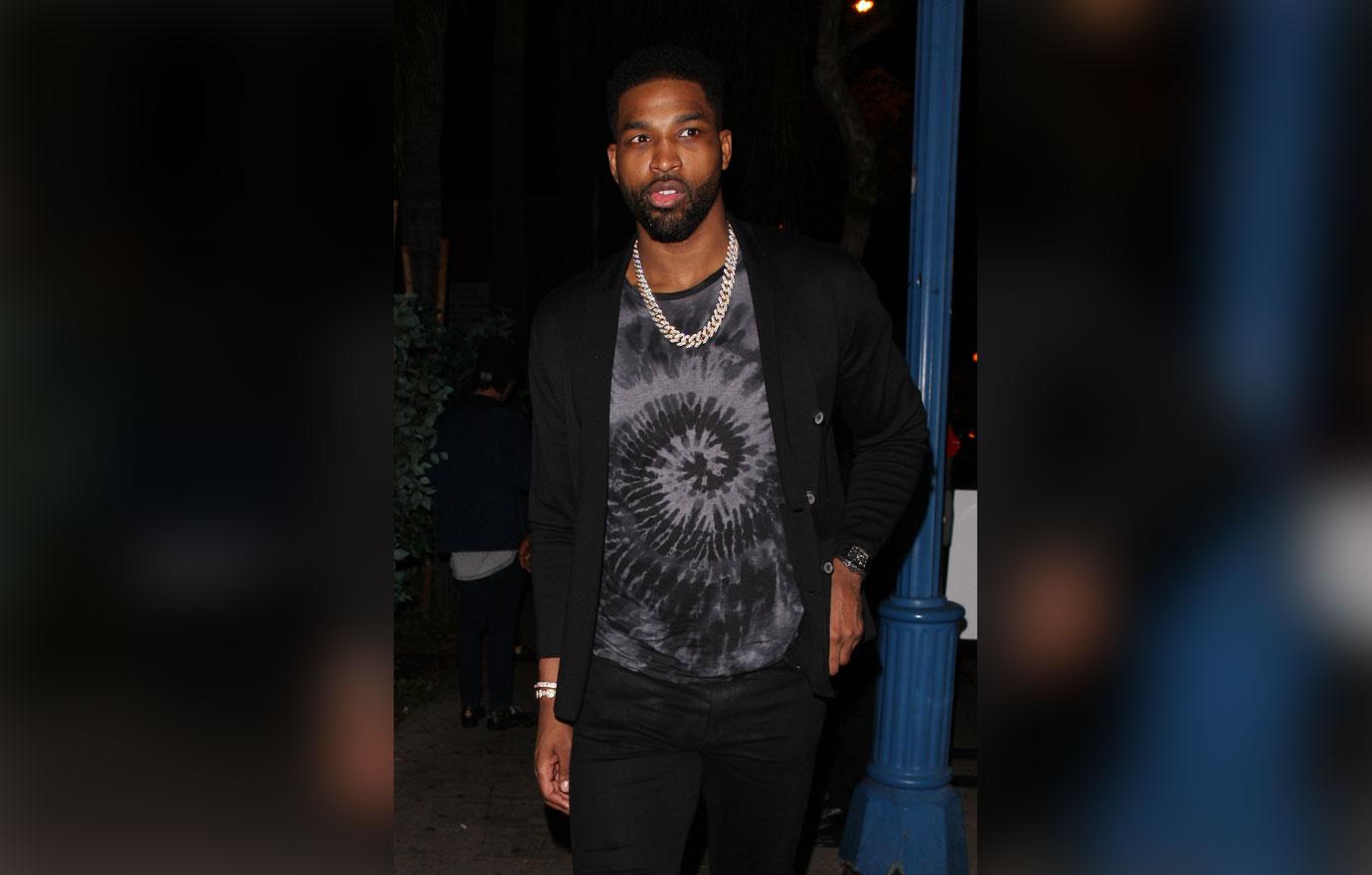 Basketball player Tristan Thompson leaves the Delilah Restaurant by himself