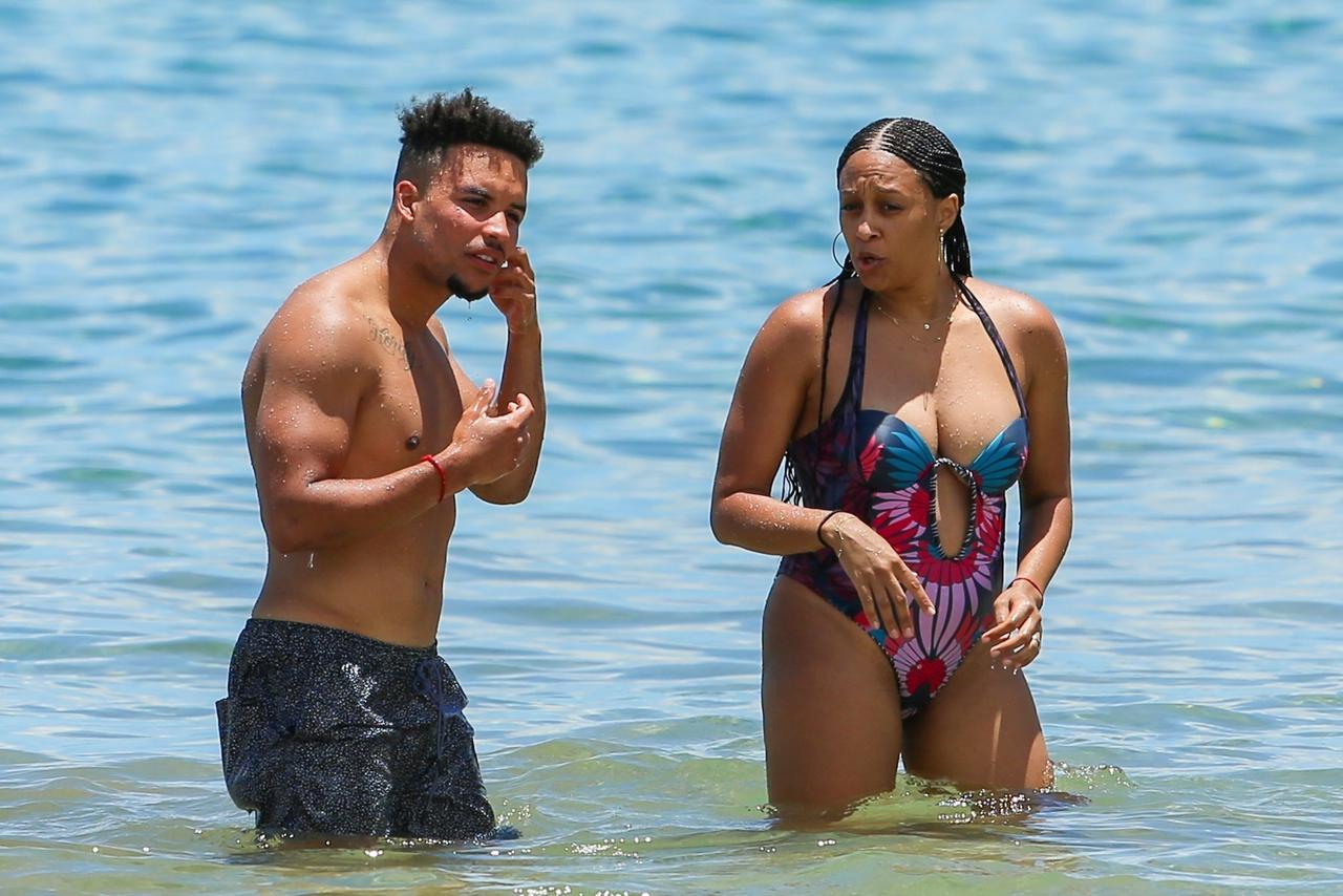 Tia Mowry Shows Off 20 Pound Weight Loss In A Low Cut Swim Suit!