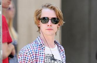 Macaulay culkin feb10nea.jpg