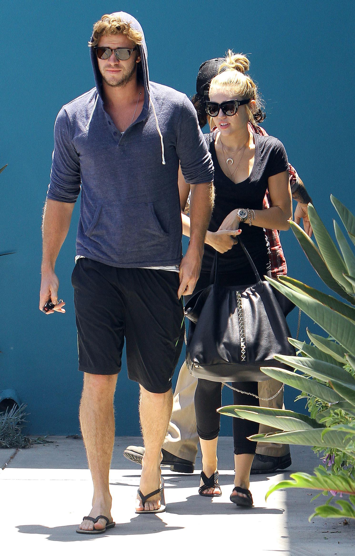 Miley Cyrus & Liam Hemsworth