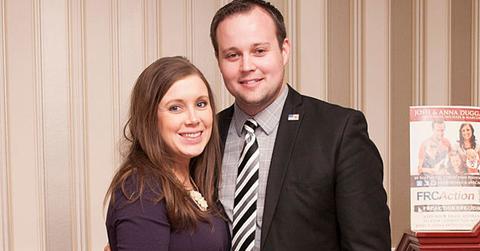 Anna And Josh Duggar Pose At Event Baby Girl