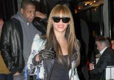 2010__01__Beyonce_Knowles_Jan22_171 225×158.jpg