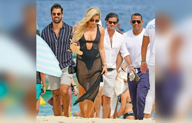 Alex Rodriguez Narrowly Avoids Running Into Ex Jennifer Lopez In St. Tropez