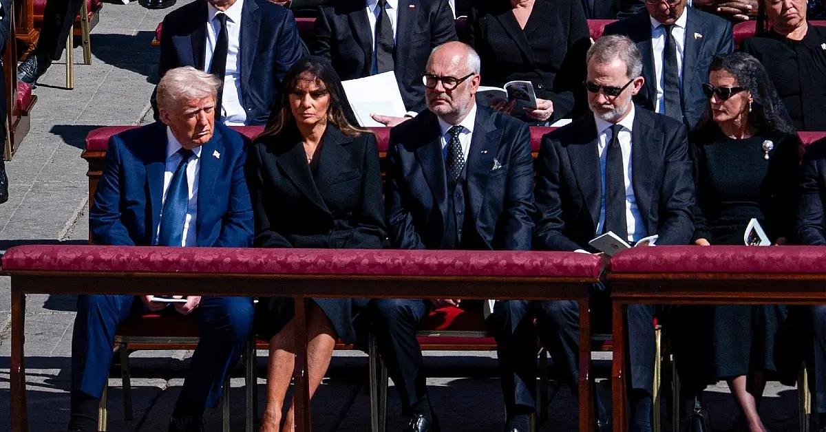 donald trump wife melania thought ai photo dressed pope cute