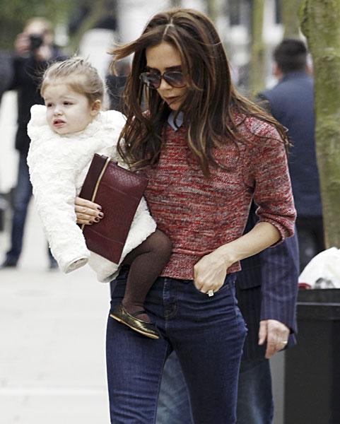 Ok_032613_news_victoria beckham harper beckham gallery_ _2.jpg