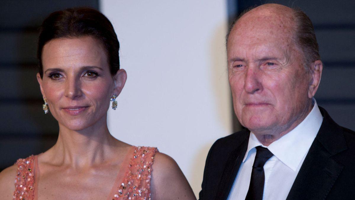 Photo of Luciana and Robert Duvall.