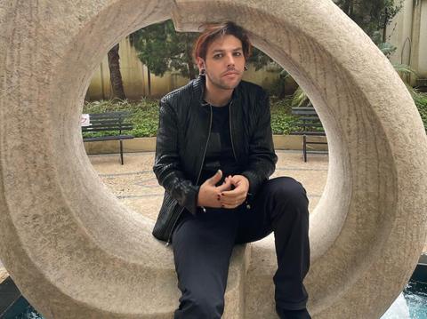 navarone garibaldi resented half sister lisa marie presley elvis heir