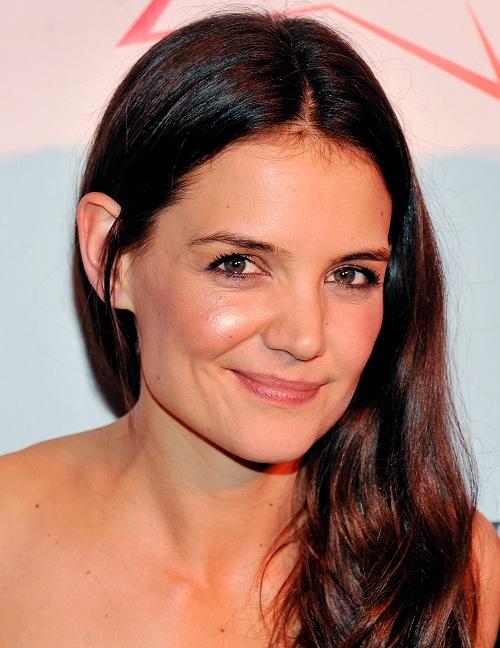 Katie holmes dec 28.jpg