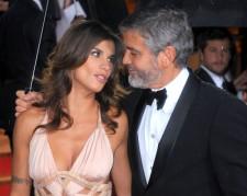 2010__01__george_clooney_golden_globes_95834073_10 225&#215;179.jpg
