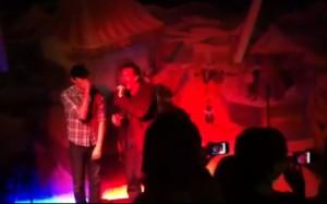 2011__06__Jason_Segel_John_Krasinski_June22newsne 300×187.jpg