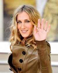 2010__09__Sarah_Jessica_Parker_Sept24newsnea 199×300.jpg