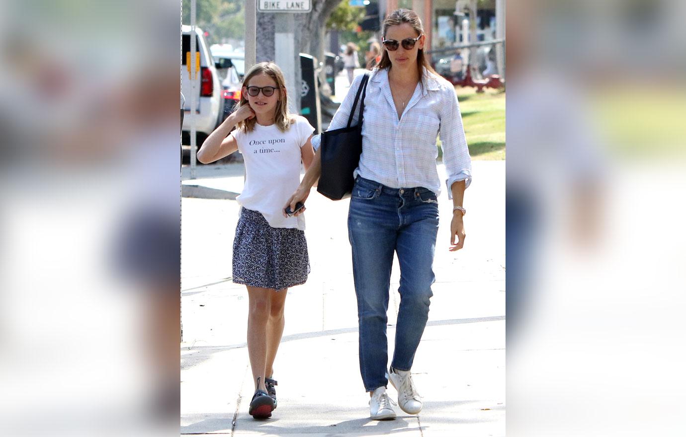 Jennifer Garner and daughter Violet Affleck out and about in Brentwood