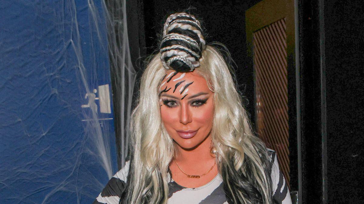 image of Aubrey O'Day denied having plastic surgery on her face.