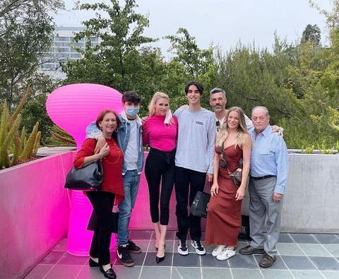 peace at last brandi glanville happily poses with leanne rimes for her sons th birthday ok